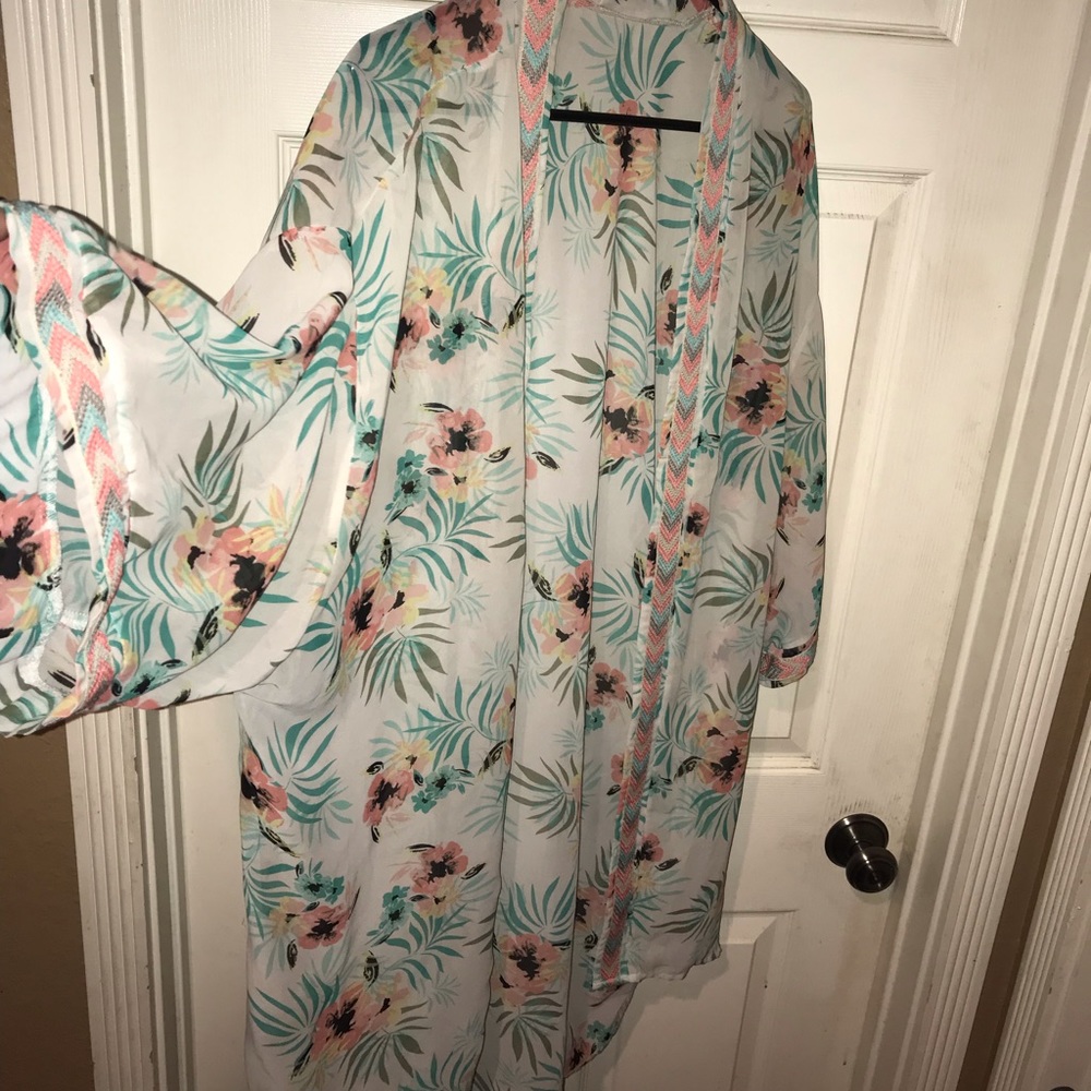 Charolette Russe Flower Print Kimono
